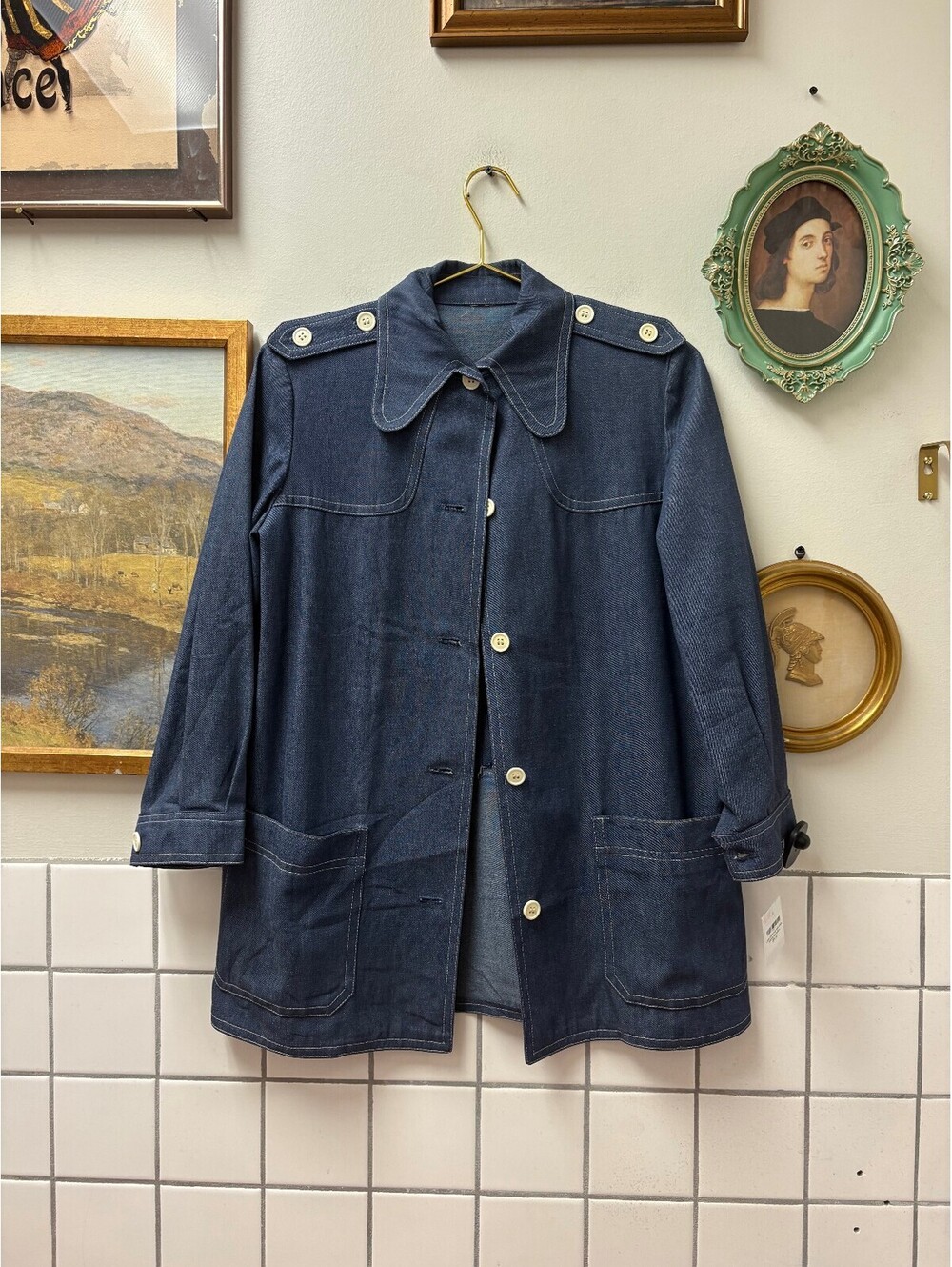 1970s USA Vintage Lapel Denim Coat with White Stitching, 100% Cotton, Size M